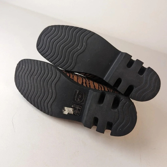 Heyraud Paris Tiger Print Chunky Slip On Loafer - Picture 6 of 9